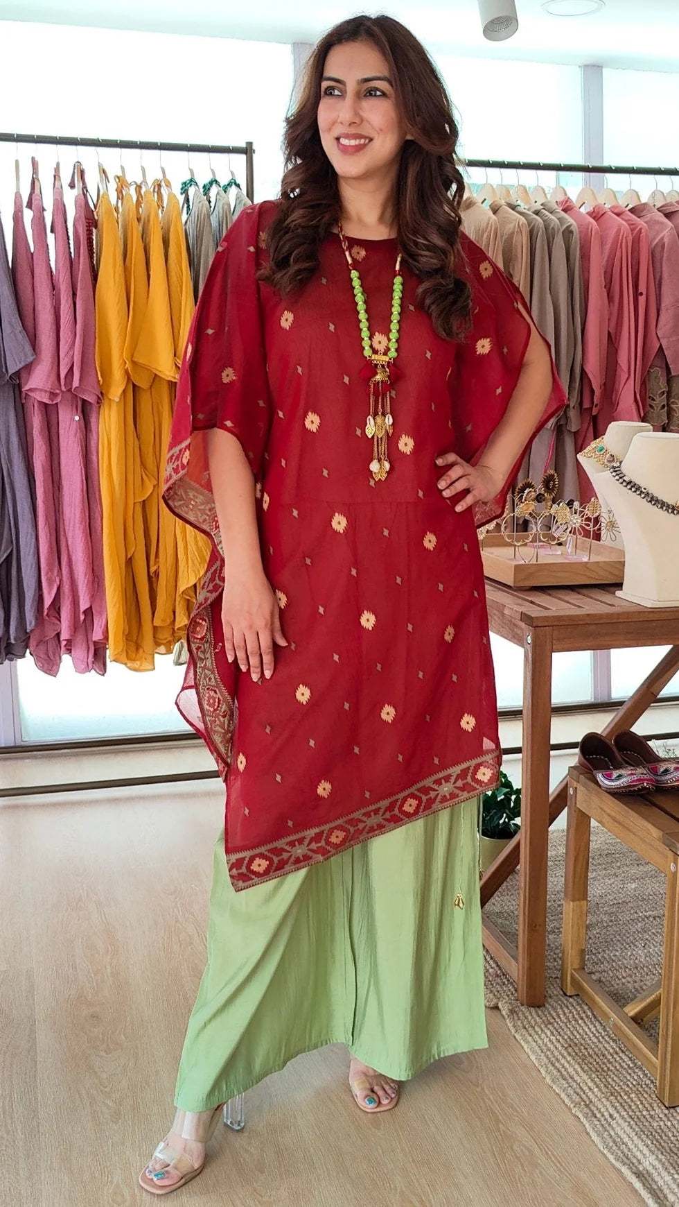 Noor-e-Rang Banarasi Jamdani Kaftan Set with Camisole & Neckpiece