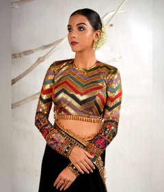 Luxurious black saree for parties