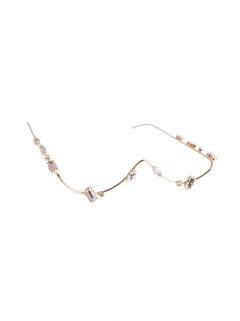 Elle Facelet – Contemporary Statement Face Jewellery
