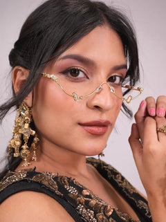 Elle Facelet – Contemporary Statement Face Jewellery