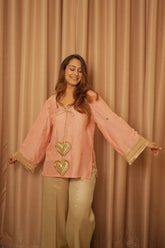 Gulabi Ishq Premium top