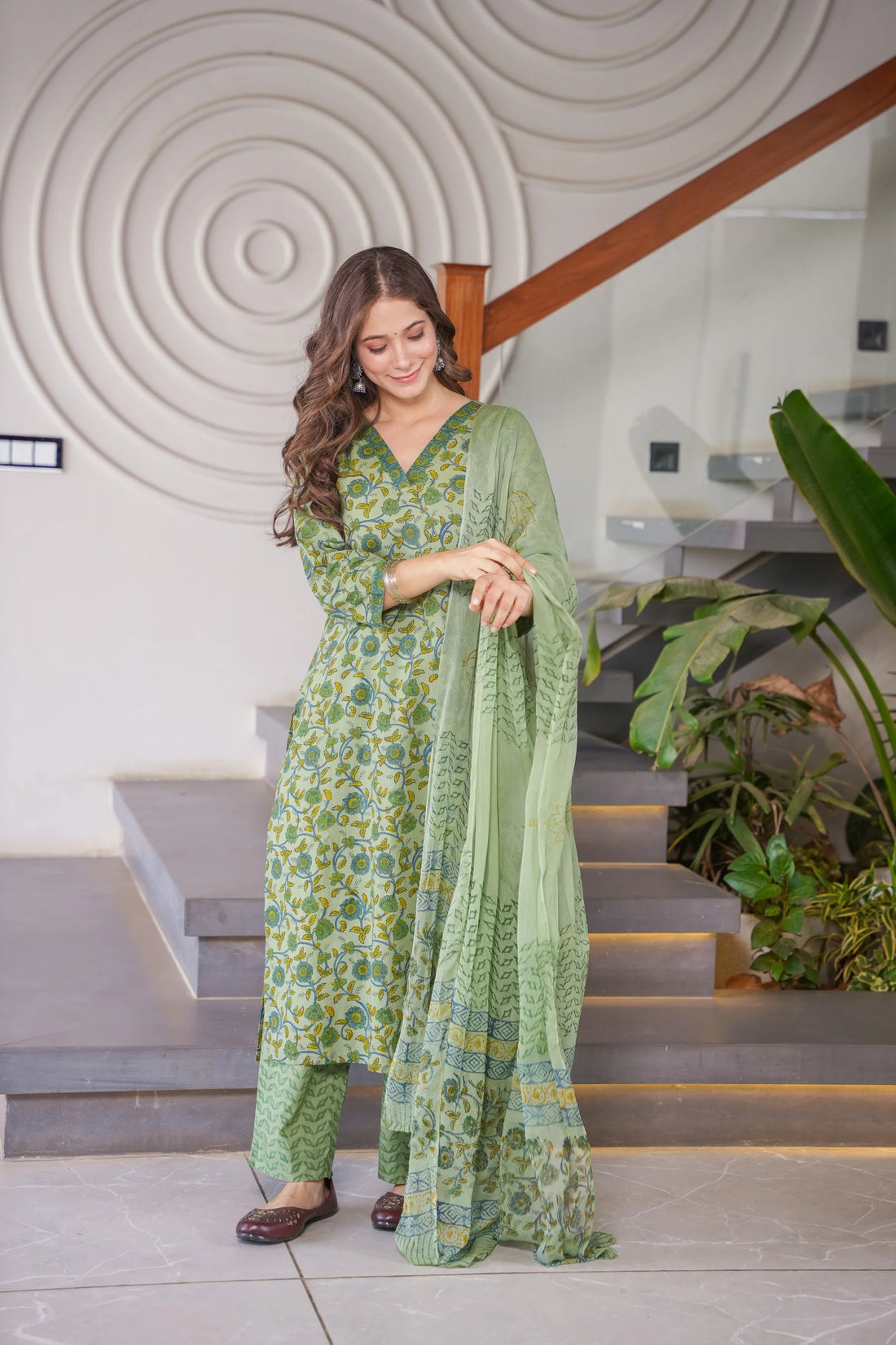 Seema Cotton Straight Suit Set- By Reet Lifestyle