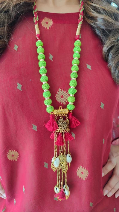 Noor-e-Rang Banarasi Jamdani Kaftan Set with Camisole & Neckpiece