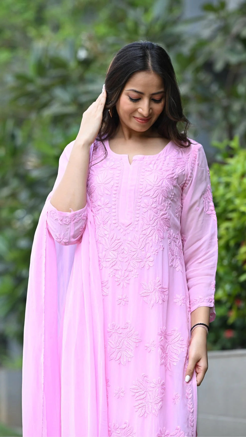 Noor Neelkamal Pure Viscose Chikankari 3D Kurta Set