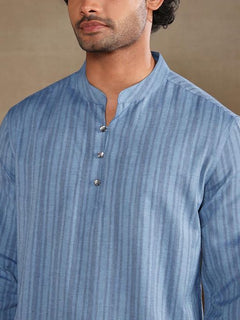 Kesarvaan Golden Stripe Short Kurta