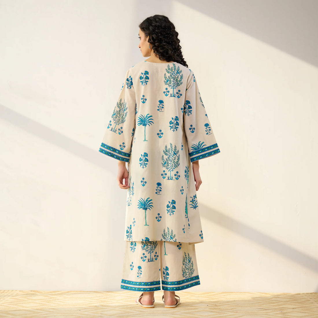Mehfil Cotton Printed Co-ord Set in Off White Monotone- By Reet Lifestye