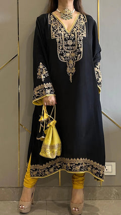 Luxury Crepe Embroidered Phiran Kurta Set with Churidar & Potli