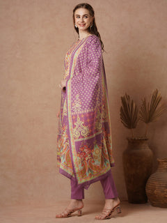 Cotton Red Floral Embroidered Kurta Set