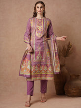 Cotton Red Floral Embroidered Kurta Set