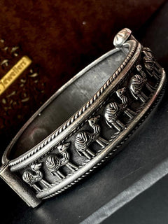 Antique Oxidized Swan Motif Openable Kada