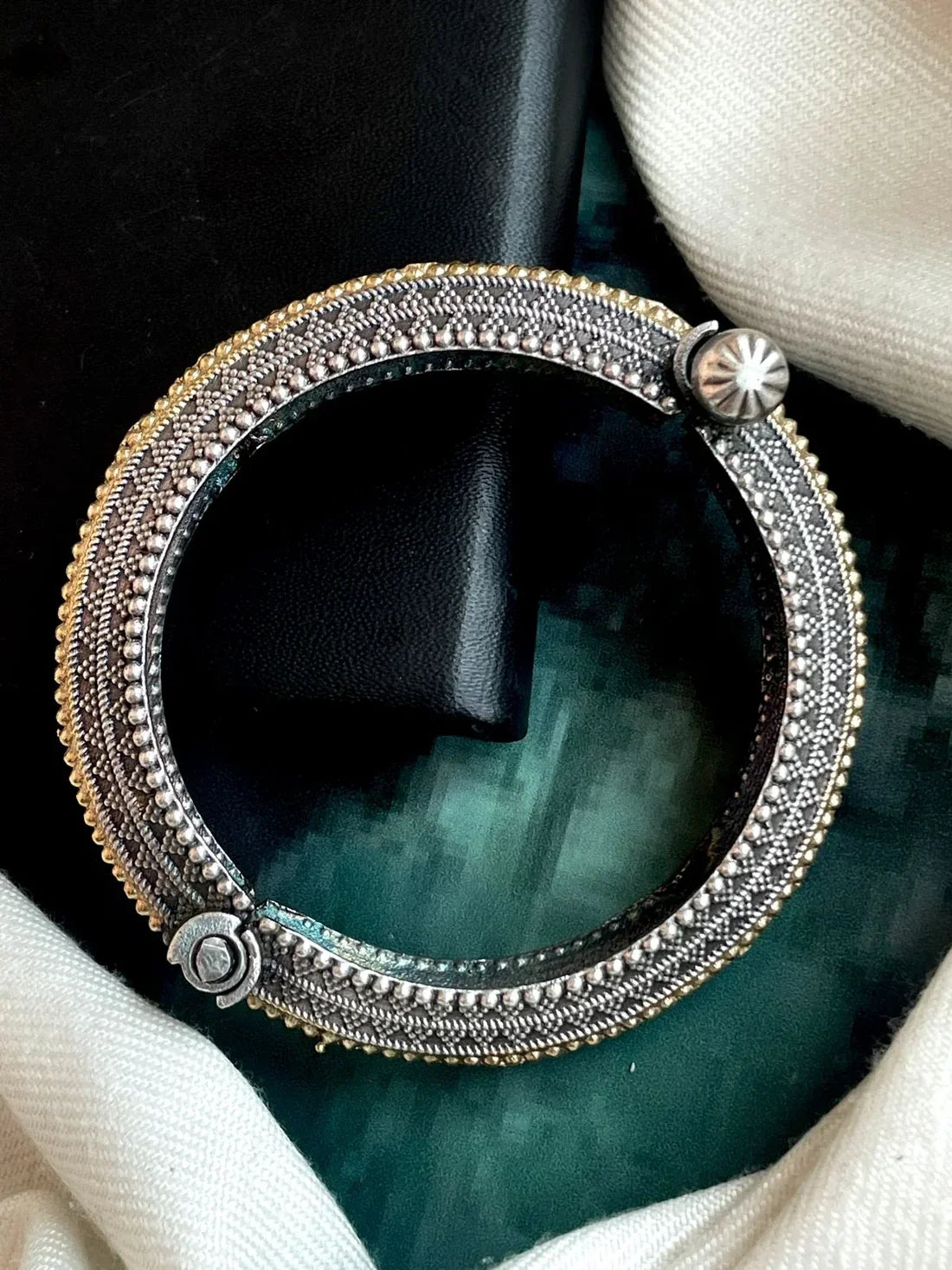 Antique Oxidized Swan Motif Openable Kada