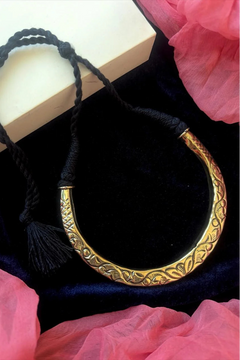 Golden Hasli Necklace with Adjustable Dori