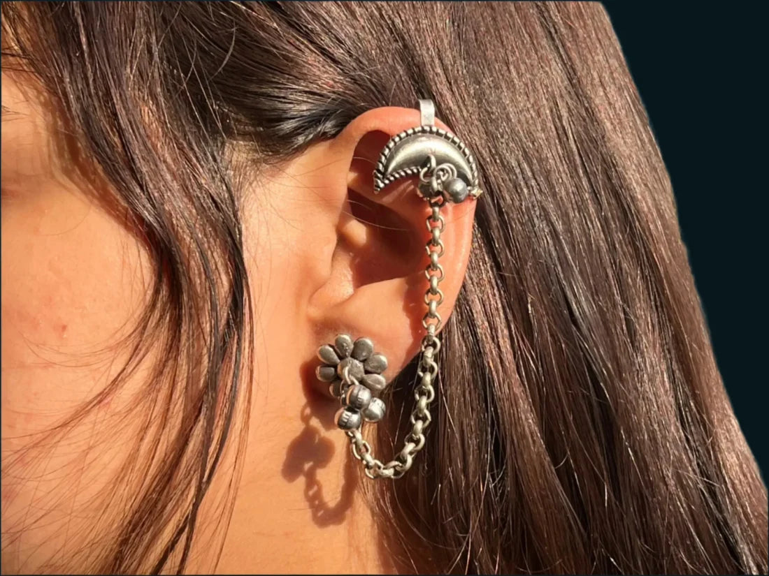 Oxidized Silver Jhumki Earrings with Monalisa Stone