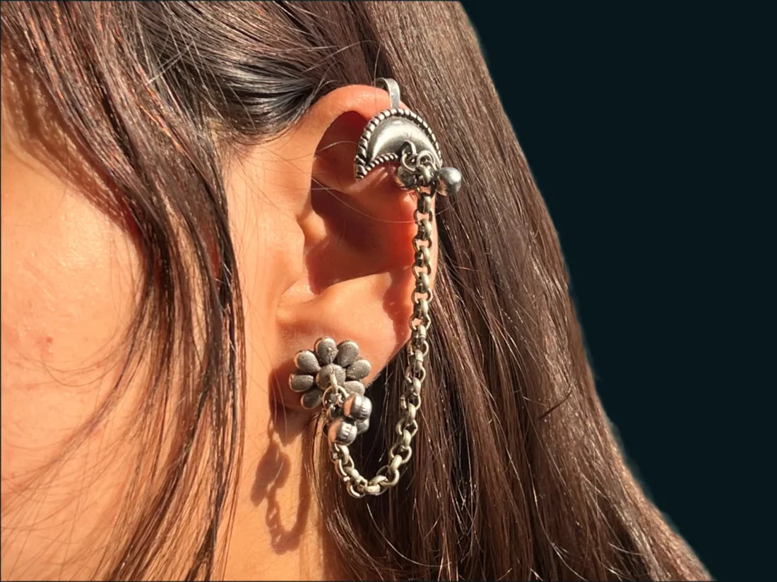Oxidized Silver Jhumki Earrings with Monalisa Stone