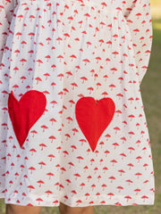 Kids' dress with heart pockets