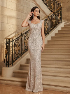 Burgundy Sequinned Floor-Length Cocktail Dress