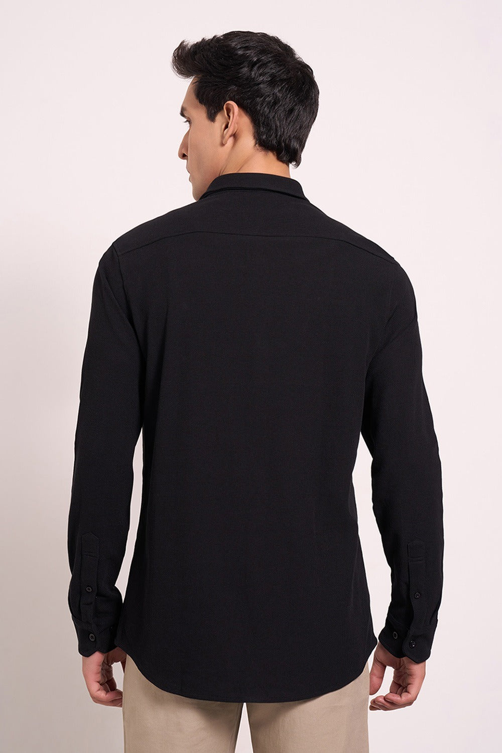 Lightweight cotton shirt for men