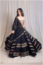 Women’s Black Taam Jham Skirt Set