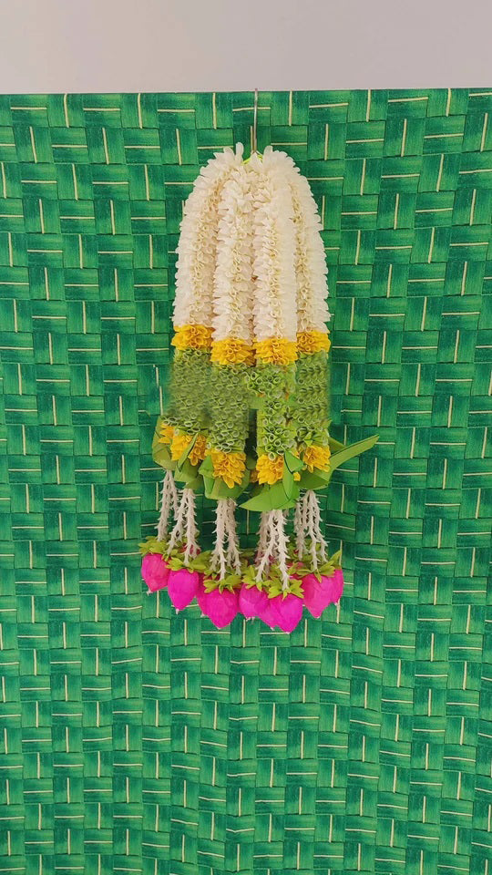 Cloth Parrot Hanging Garland 2ft