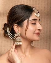Pearl Aarika Punjabi Teeka Earring Set – By Reet Lifestyle