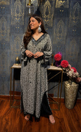 Women's Premium Printed Pure Crape Designer Kaftan Set