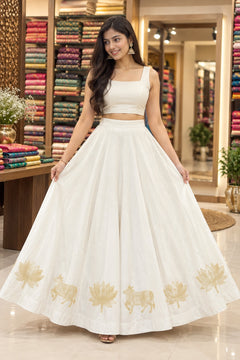 Vrinda Folk Flare Skirt With Unstitched Blouse Pis
