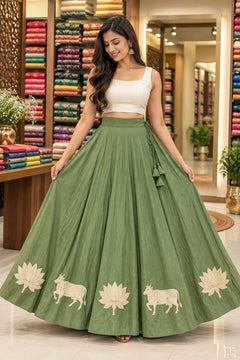 Vrinda Folk Flare Skirt With Unstitched Blouse Pis
