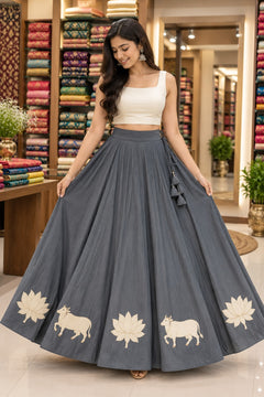 Vrinda Folk Flare Skirt With Unstitched Blouse Pis