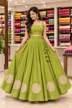 Raas-Rang Royale Skirt With Unstitched Blouse Pis