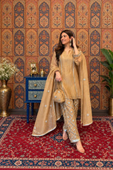 Meherbaan Noor Embroidered Set