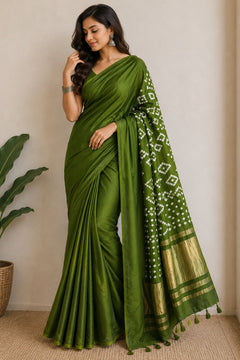 Royal Blue Golden Pallu Bandhani Silk Saree With Blouse