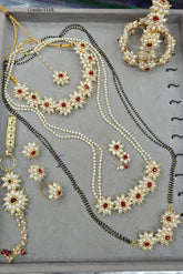 Maharashtrian Paramparik Moti Jewellery Set