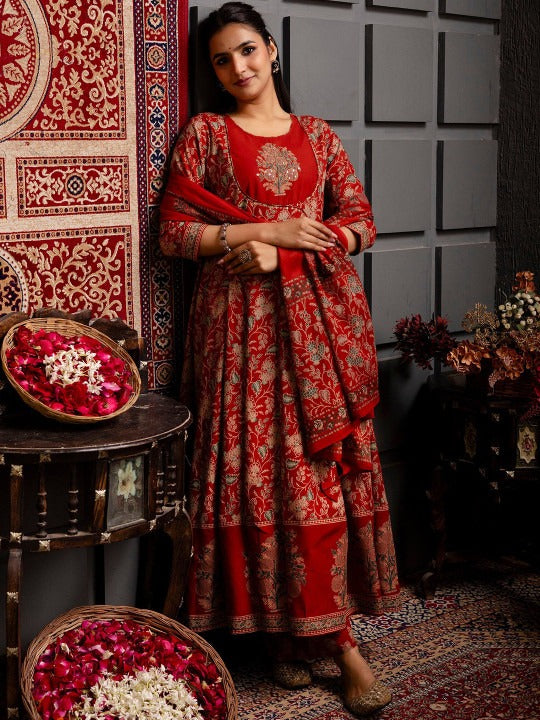 Noor Zareen Anarkali Suit Set