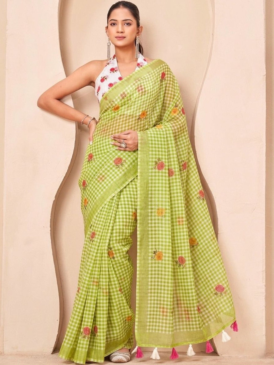 Silk Floral Checked Woven Design Border Saree