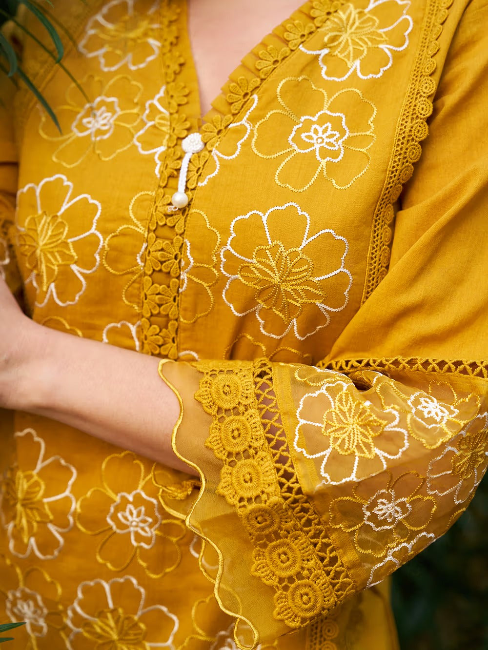 Everyday White Embroidered Ethnic Set