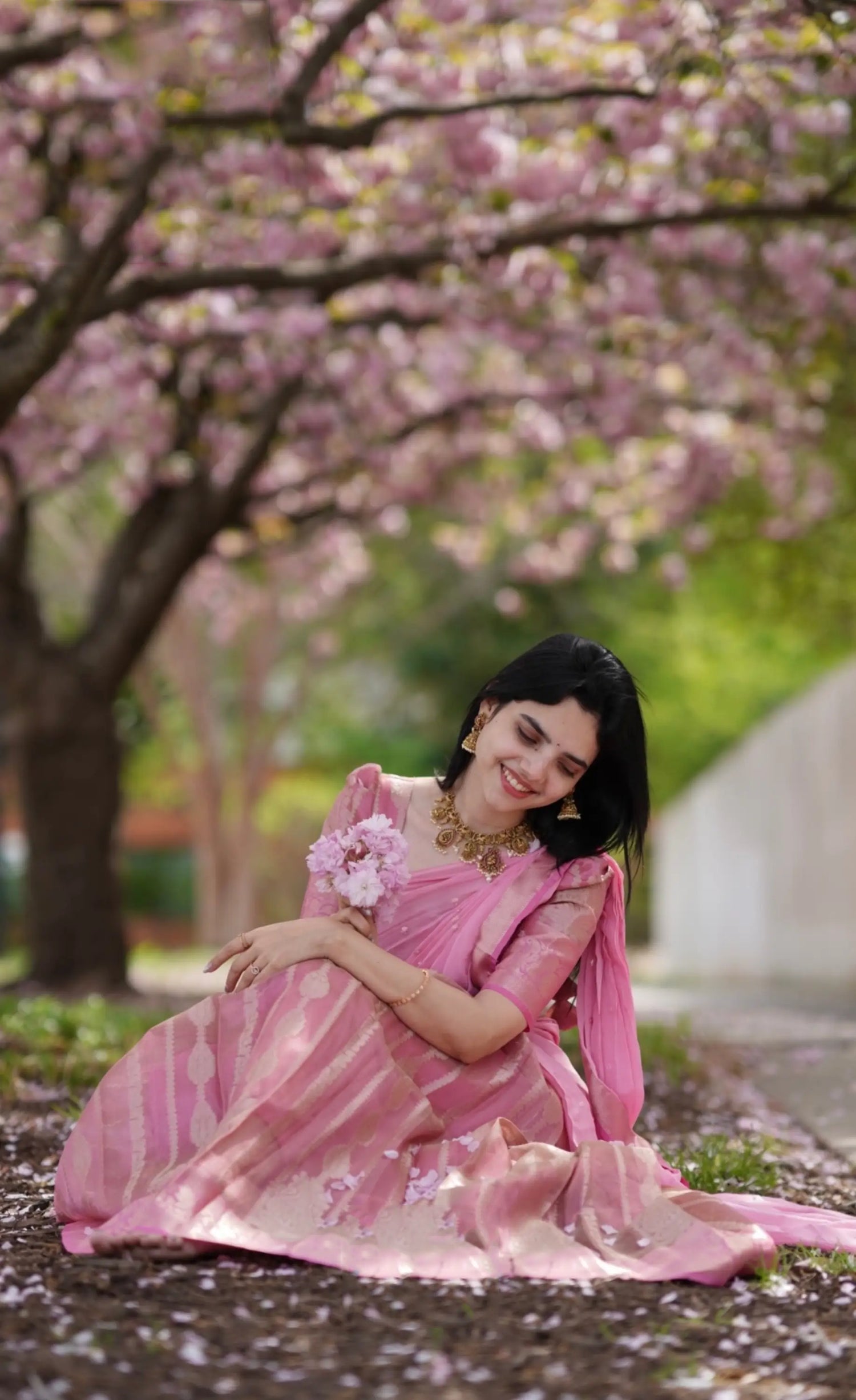 Izhaiyini Organza Half Saree in Pink Hues
