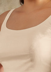 Sleeveless saree blouse design