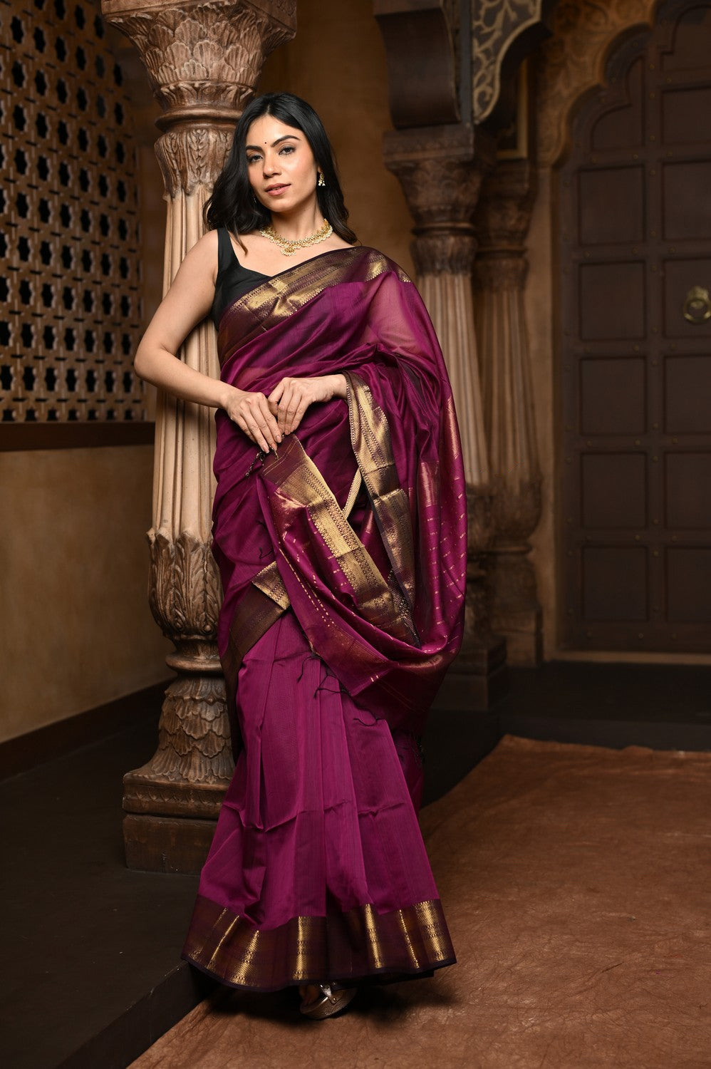 Dark Maroon Handloom Cotton Silk Saree With Golden Border