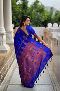 gold zari paithani saree