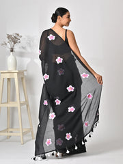 Lightweight cotton saree for daily wear