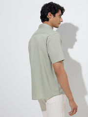 Green half sleeve shirt