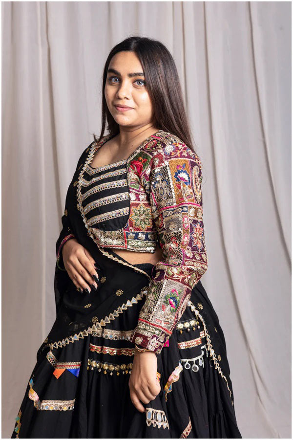 black taam jham set