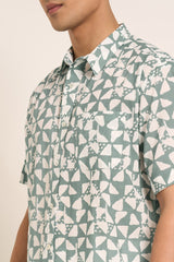 Teal short sleeve shirt