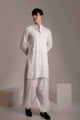 Men’s chikan embroidery kurta