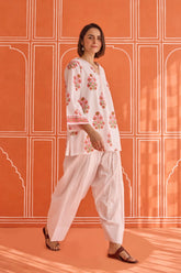 WHITE-PINK FLORAL HAND BOCK PRINTED KURTA & FARSI SALWAR CO-ORD SET