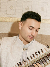 White Jadau Kundan Gold Necklace Set