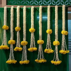 White Lilly Hanging 4ft Cloth Garland