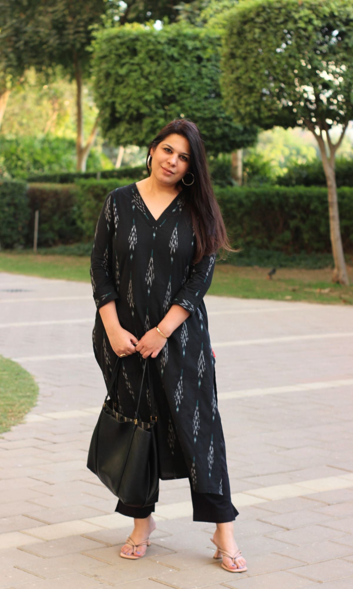 Women’s Black Cotton Ikat V-Neck Kurta