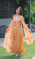 Women’s Saffron Dust Handpainted Kurta Set