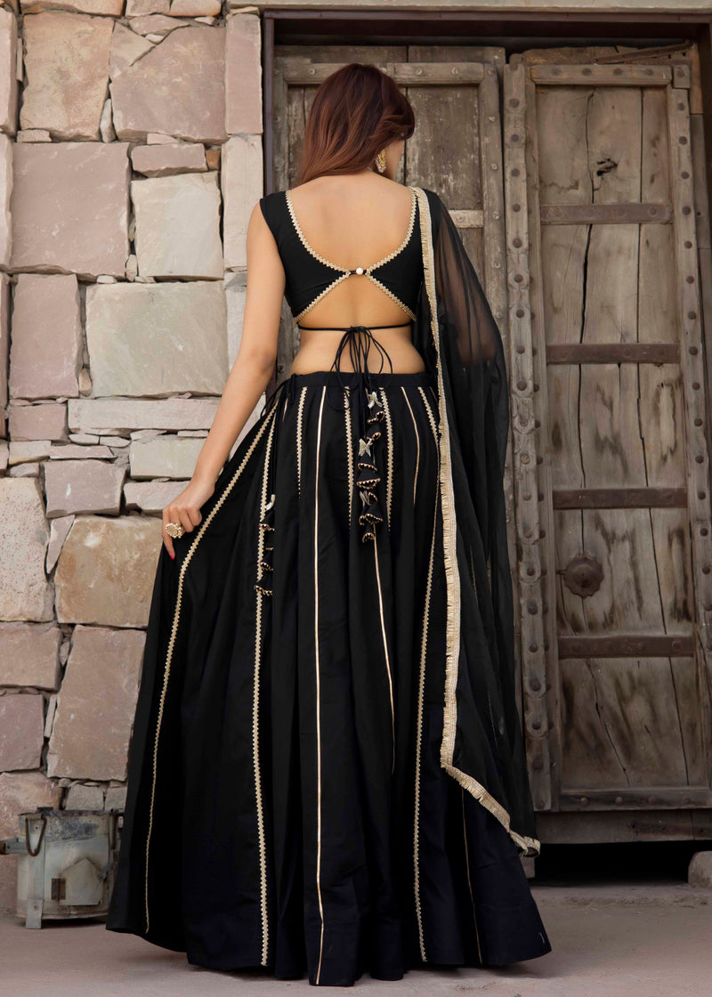 black cotton lehenga with chiffon dupatta